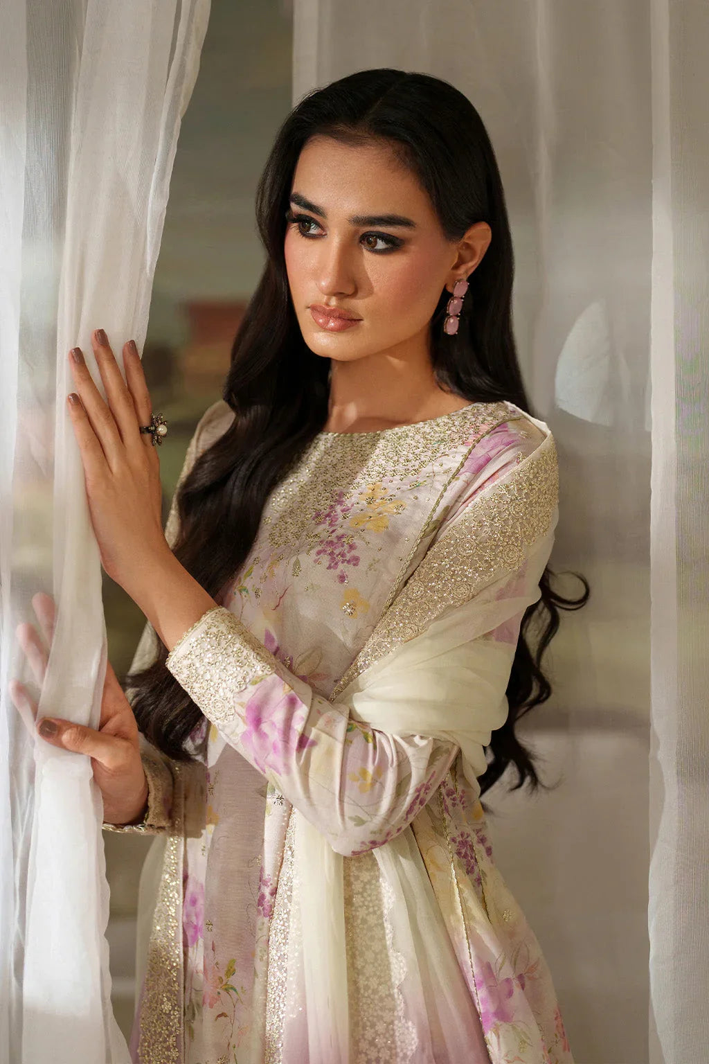 Iznik Lawn Embroidered & Printed 3 Pc Unstitched Suit Formals