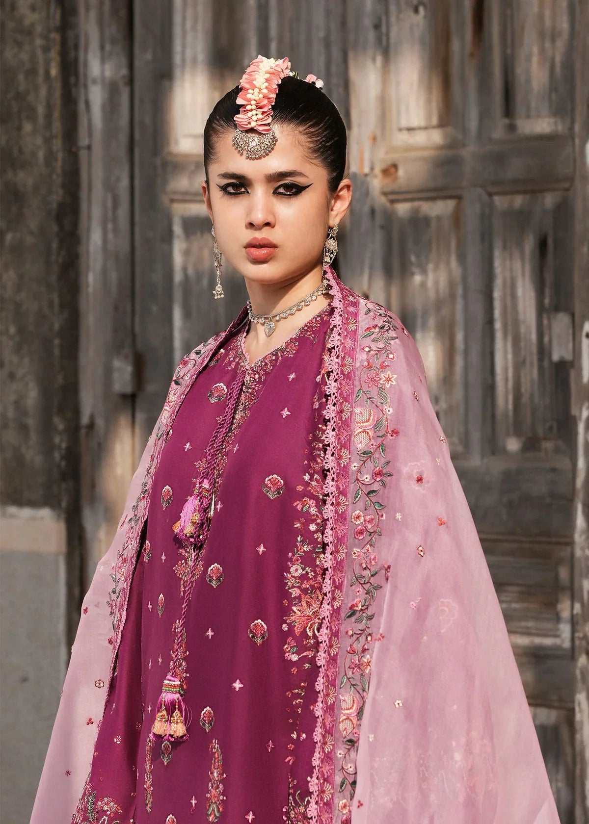 Hussain Rehar Luxury Lawn Embroidered Suit GULPOSH