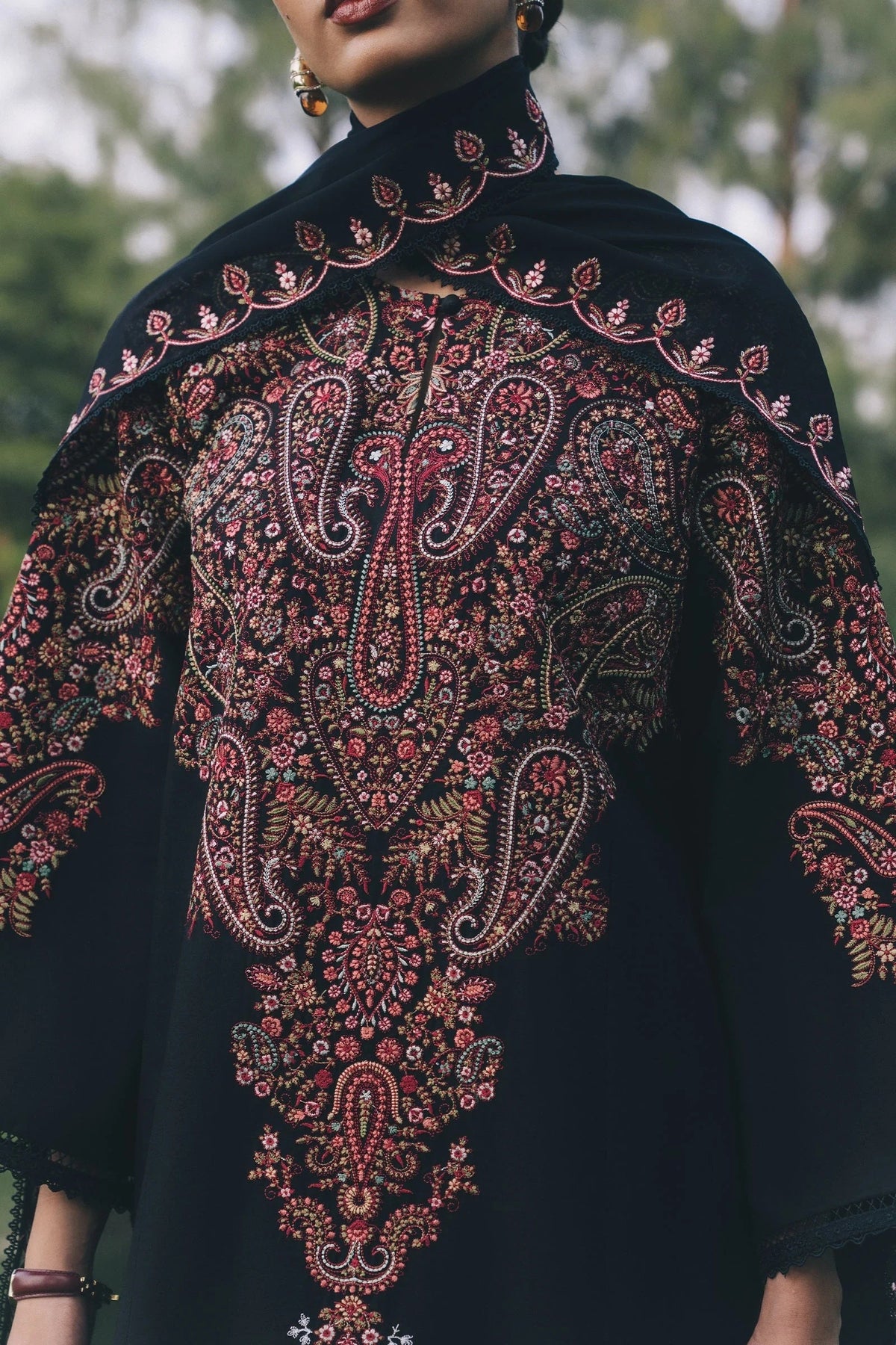 Zara Shahjahan Shab Luxury Cotton Embroidered 3Pc Unstitched Sari