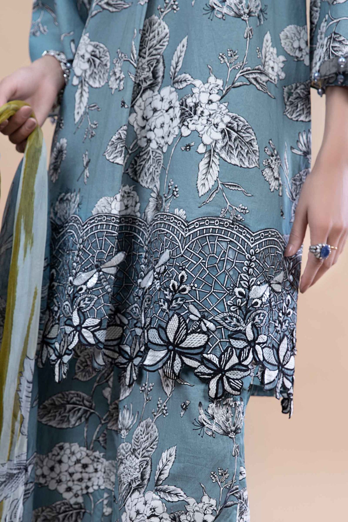 Maria.B Luxury Embroidered Swiss Lawn Unstitched 3Pc Suit