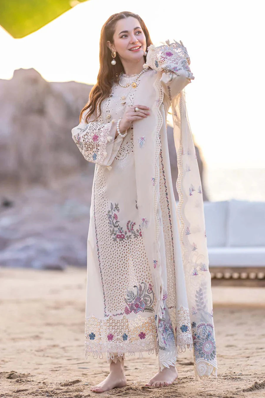 Qalamkar Luxury Chiken Kari Lawn 3 Pieces Unstitched SELIN