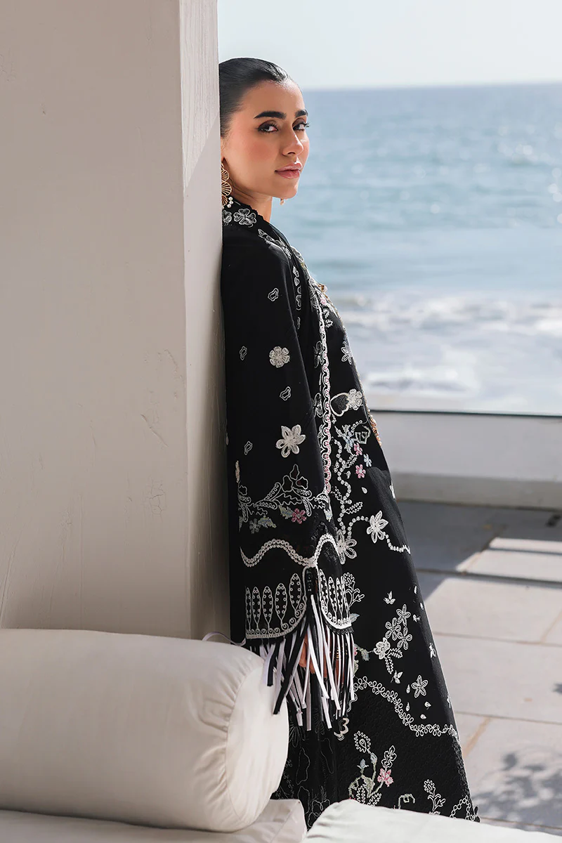 Qalamkar Luxury Lawn 3 Pc Embroidered Suit LIANA Eid Collection