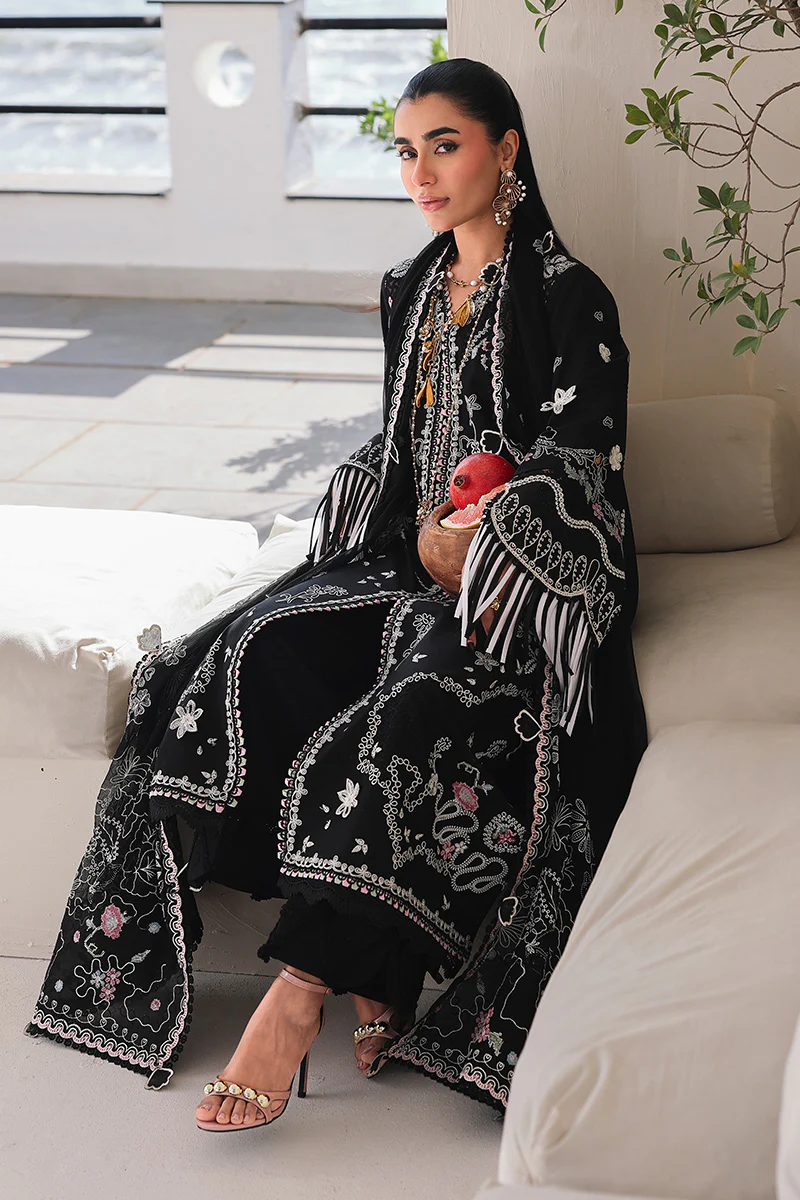 Qalamkar Luxury Lawn 3 Pc Embroidered Suit LIANA Eid Collection