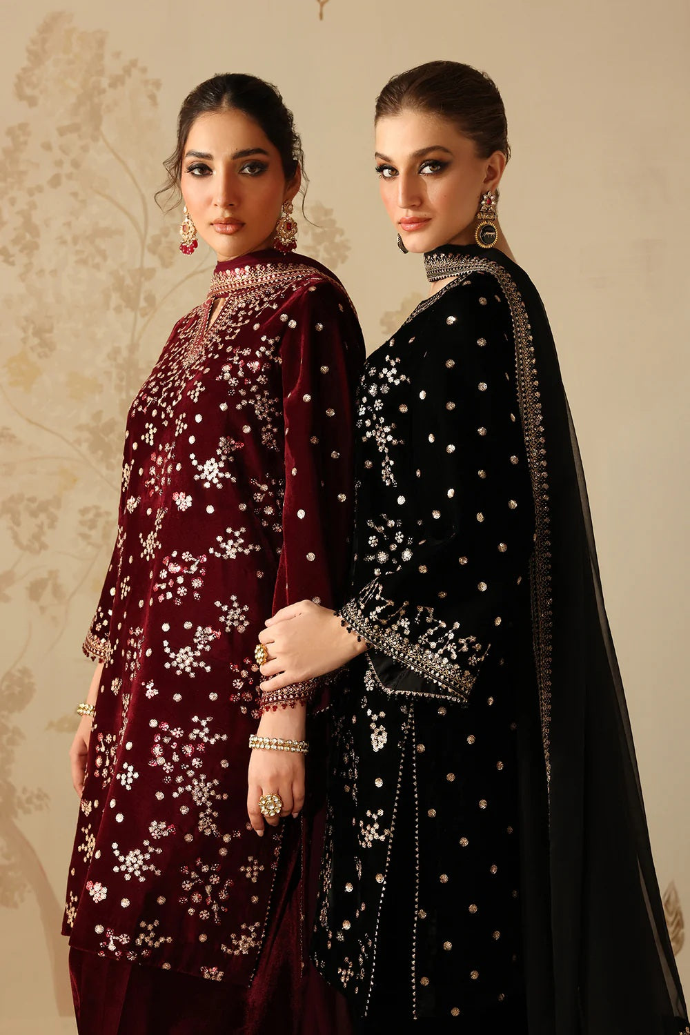 Baroque Velvet Embroidered 3 Piece Unstitched