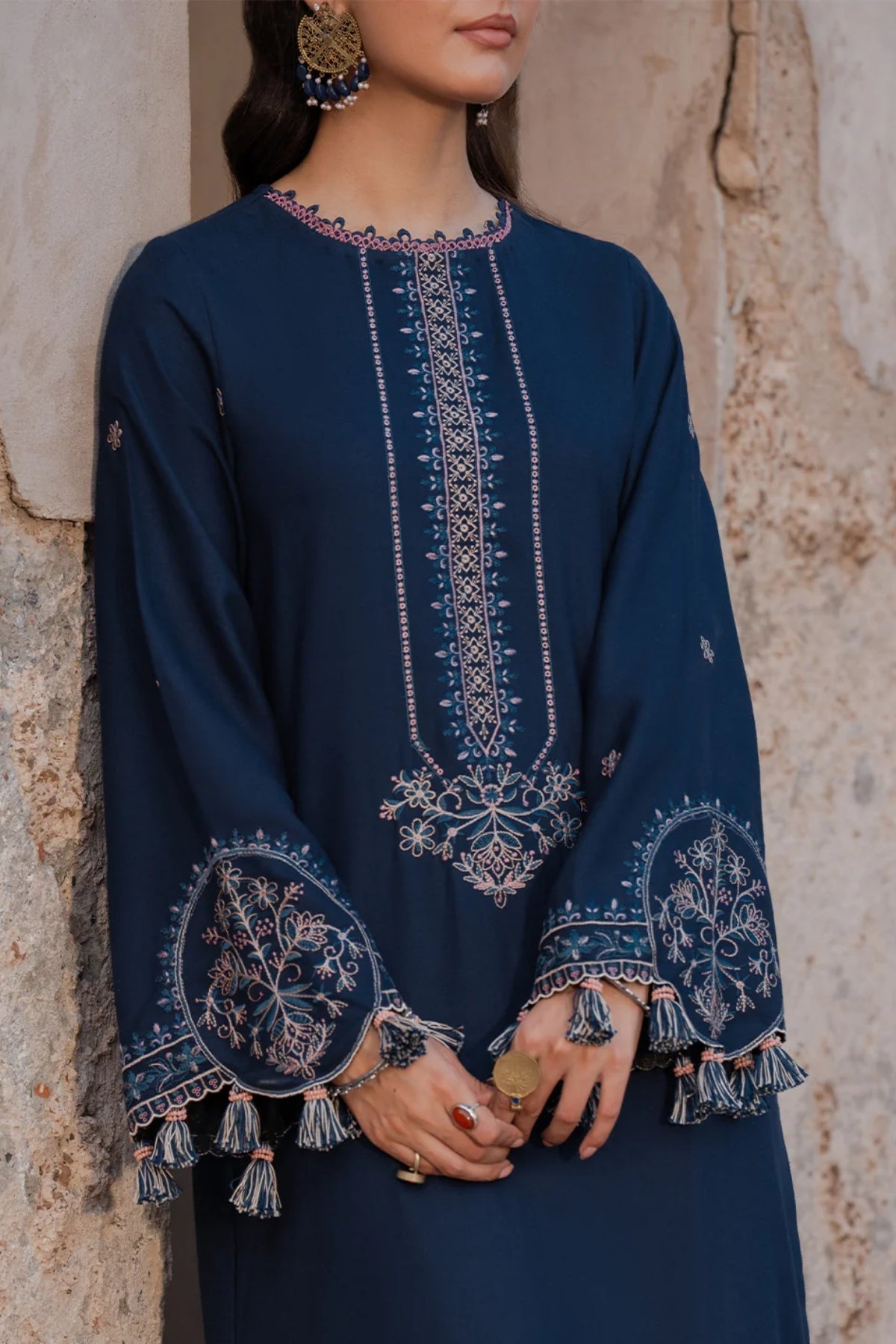 Izel - 3PC Unstitched Dhanak Embroidered Shirt with Digital Printed Twill Pashmina Dupatta and Trouser