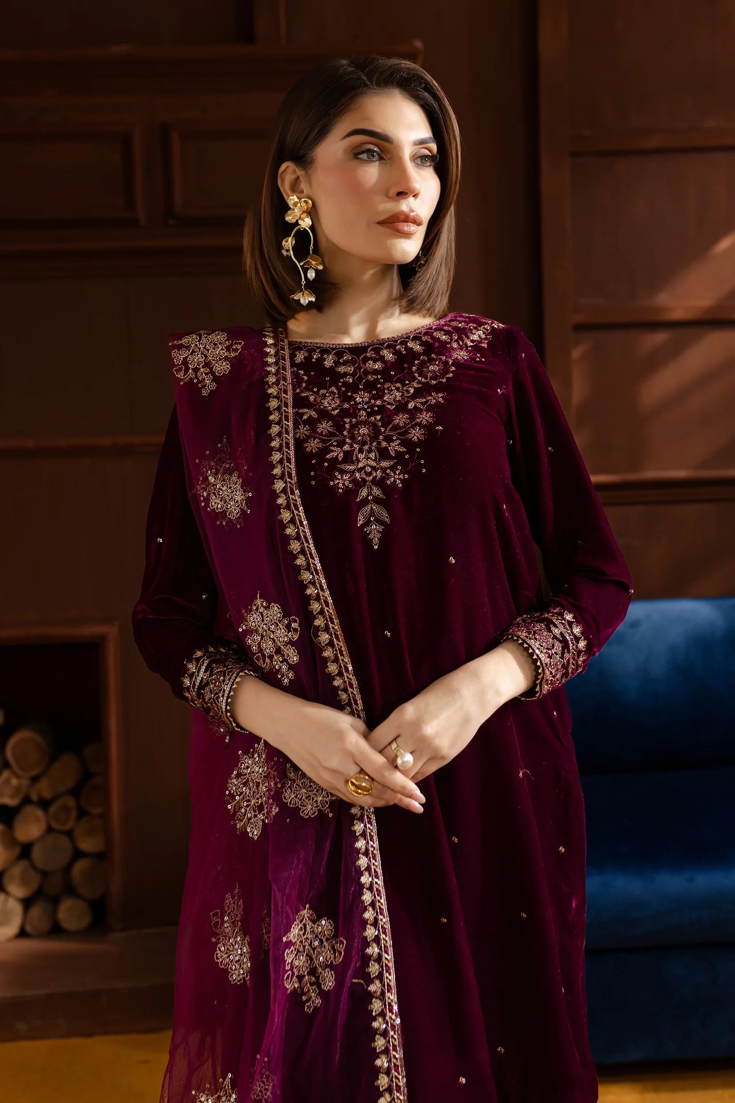 Batik Luxury Velvet Embroidered Collection Amar 3Pc - Velvet Luxe