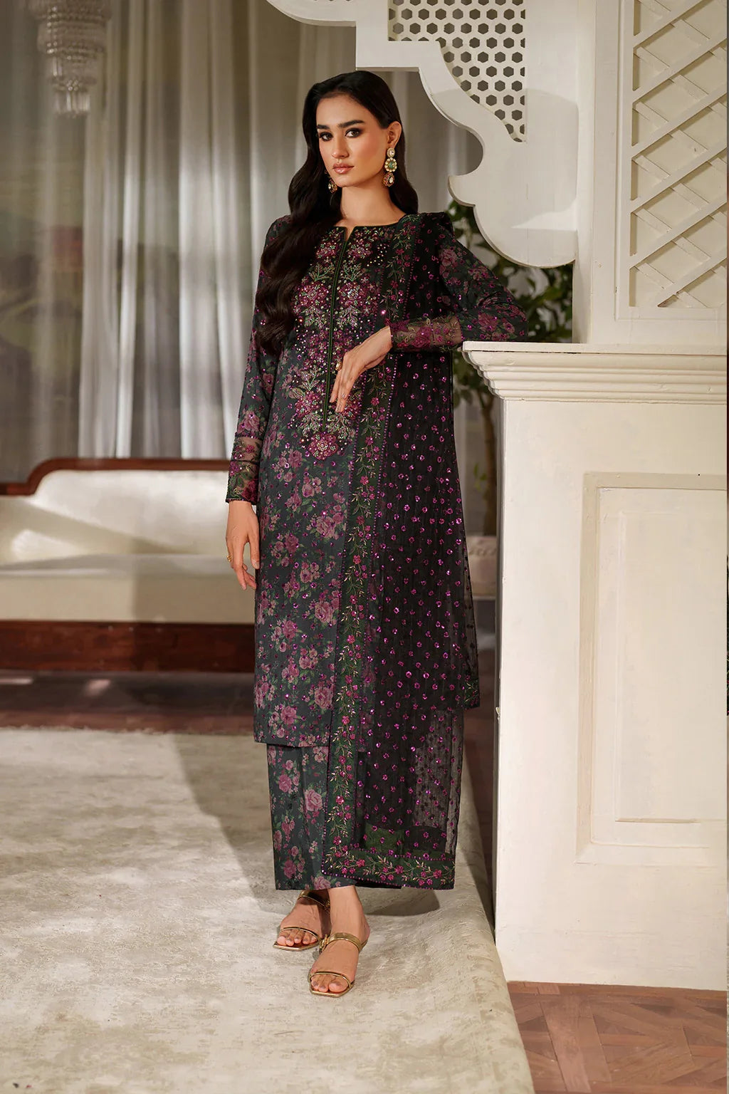 Iznik Luxury Printed & Embroidered Unstitched Lawn Suit