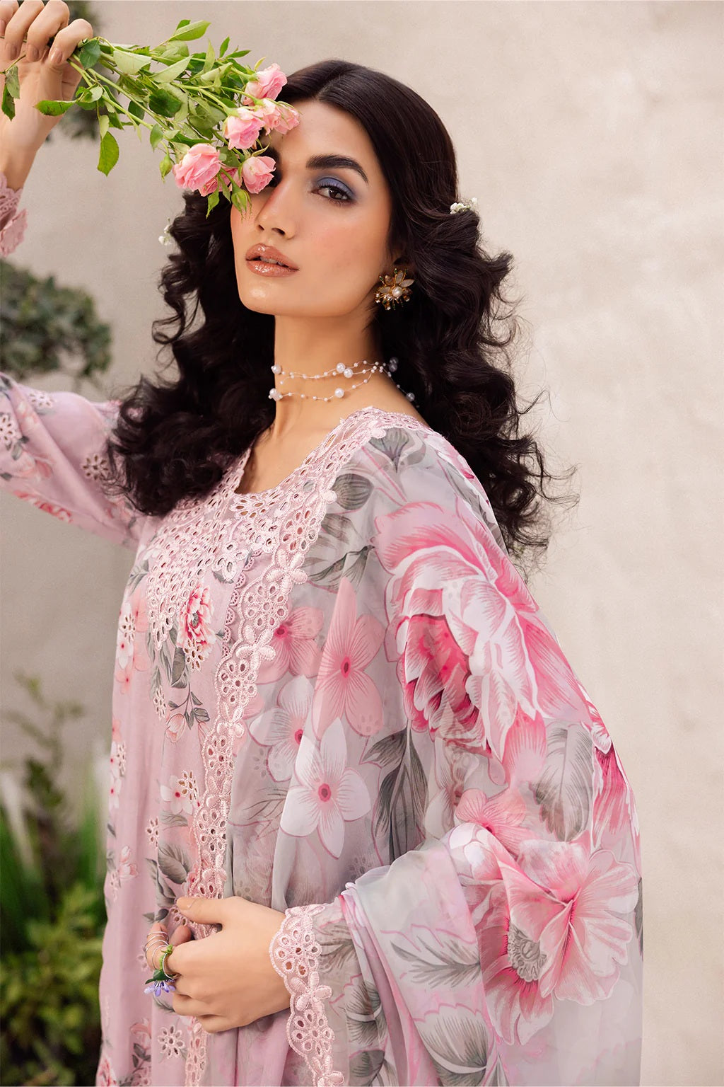 Iznik - Luxury Lawn Embroidered 3 Piece Unstitched - Dahlia