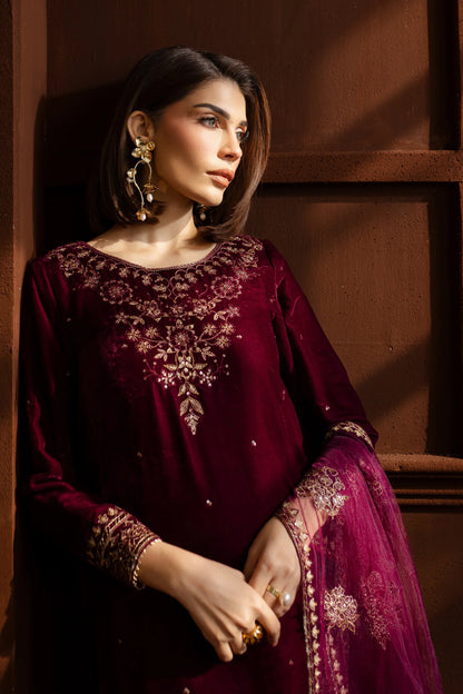 Batik Luxury Velvet Embroidered Collection Amar 3Pc - Velvet Luxe