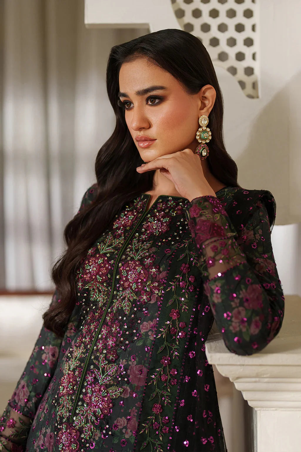 Iznik Luxury Printed & Embroidered Unstitched Lawn Suit