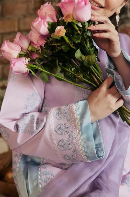 Zara Shah Jahan - 3PC Unstitched Lawn Embroidered Shirt with Printed Slub Net Dupatta