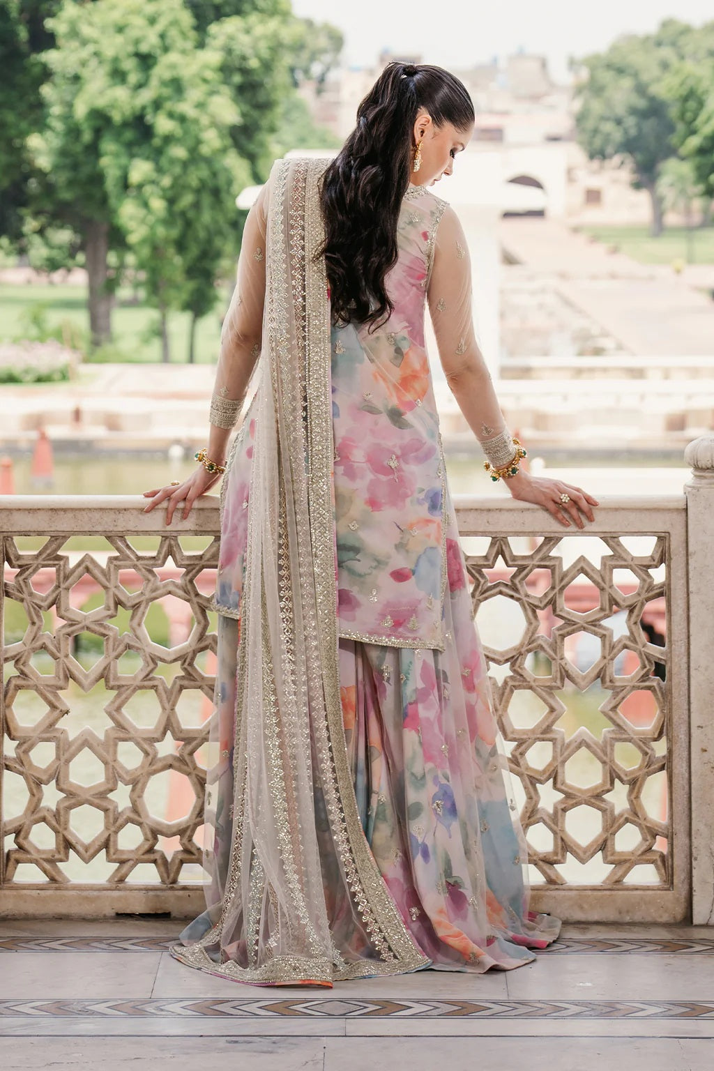 Iznik Luxury Lawn Embroidered 3 Piece Unstitched