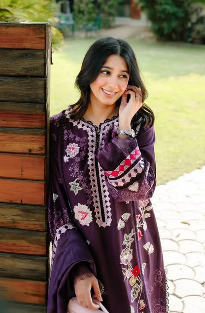 Saira Shakira - Embroidered 3 Piece Unstitched