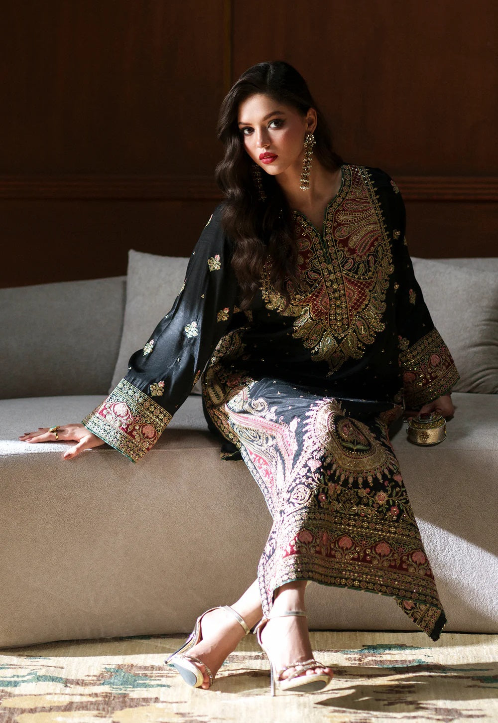 Ethnc Luxury Raw Silk Embroidered Unstitched 3PC Suit - Kaftan