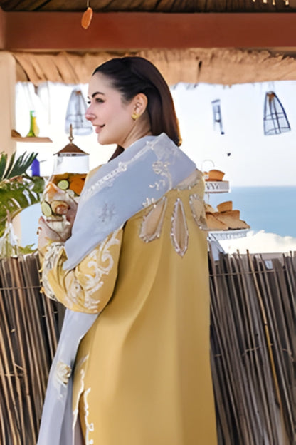 3PC Unstitched Lawn Chicken Kari Embroidered Shirt with Printed Slub Net Dupatta with Embroidered Patch