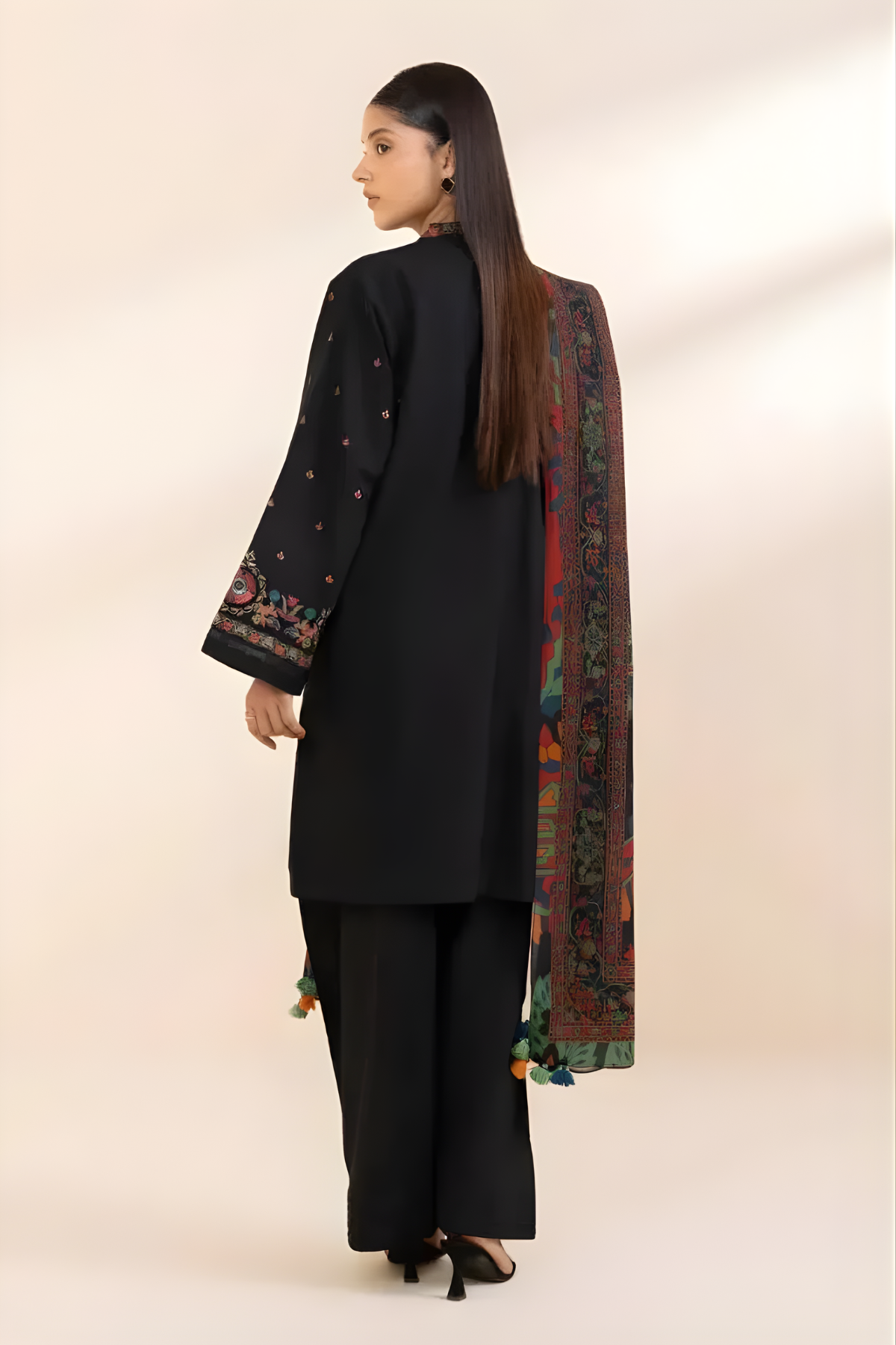 Sapphire - 3PC Unstitched Khaddar Embroidered Front with Digital Printed Dupatta and Trouser