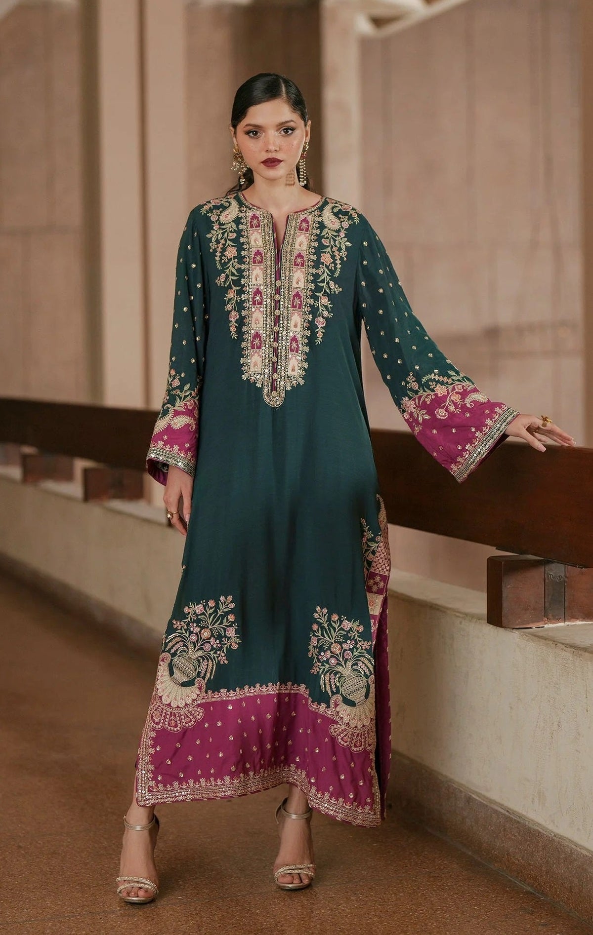 Ethnc Luxury Silk Embroidered 3Pc Unstitched Suit