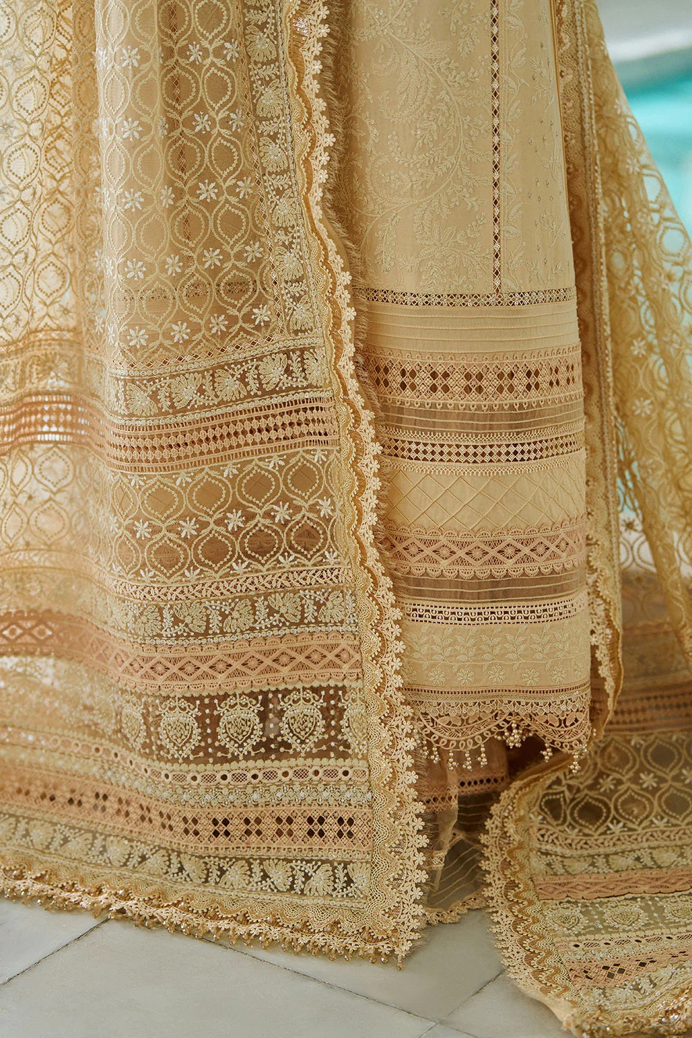 Sobia Nazir Lawn Embroidered 3 Piece Unstitched | Pure Chiffon Duppatta