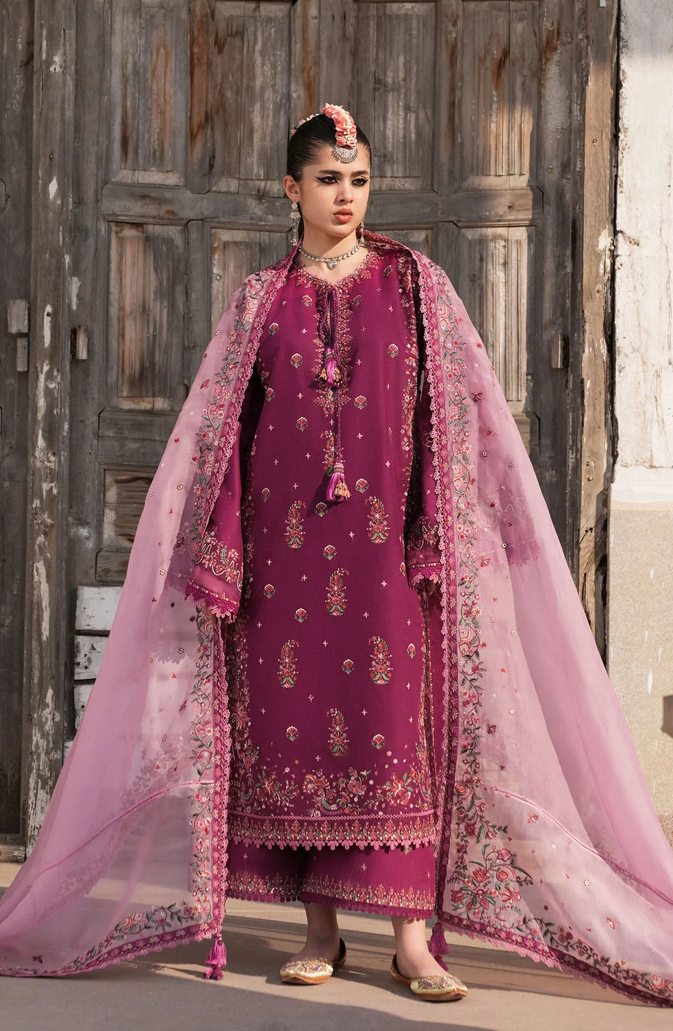 Hussain Rehar Luxury Lawn Embroidered Suit GULPOSH