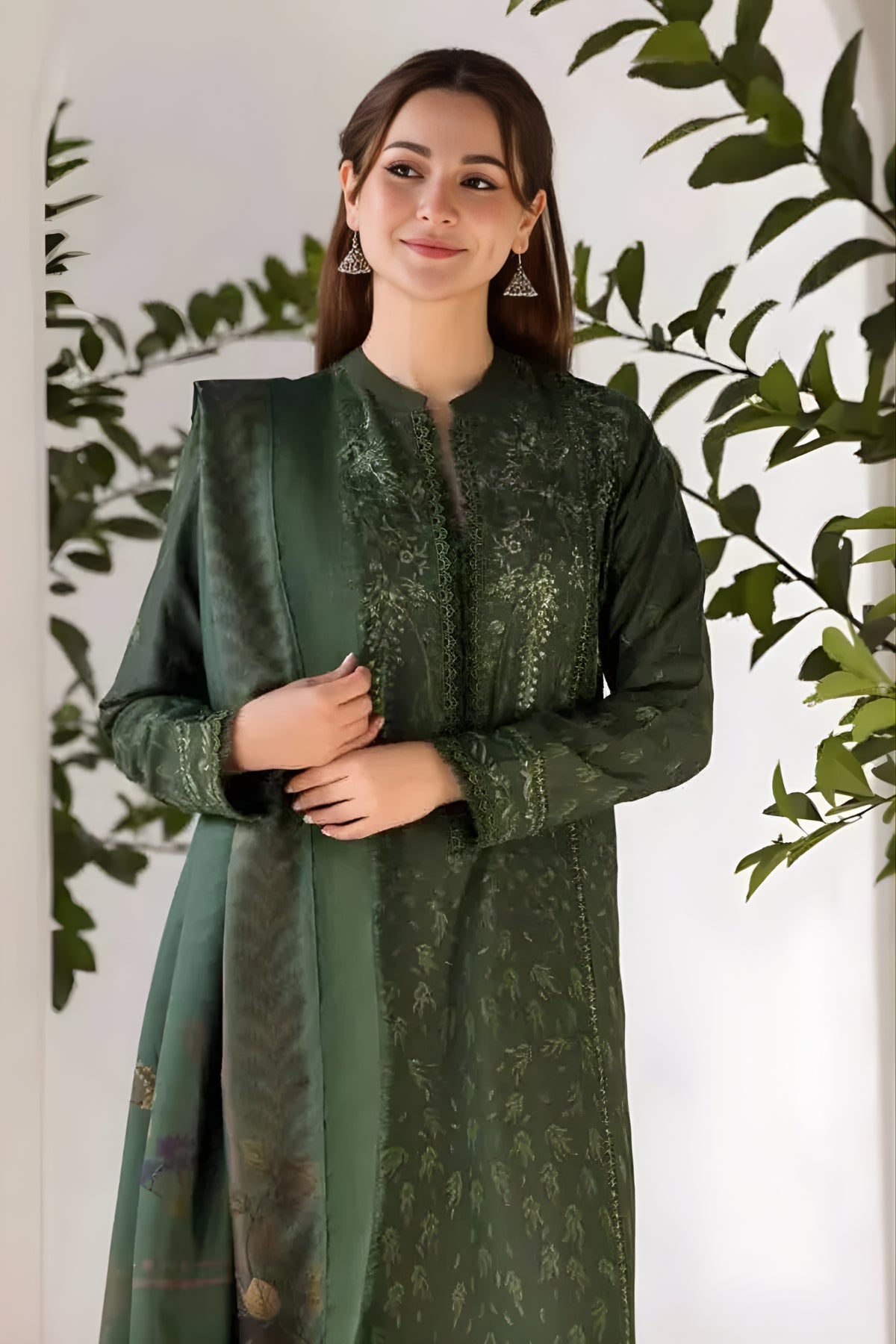 Sobia Nazir - 3PC Unstitched Dhanak Embroidered Shirt with Printed Shawl
