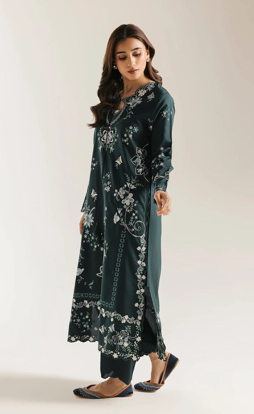 Ethnc Luxury Silk Embroidered 3Pc Unstitched Suit / 103 / 703