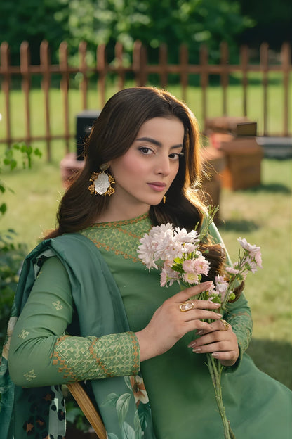 Maryam N Marya - 3PC Khaddar Embroidered Shirt with Digital Printed Dupatta and Embroidered Trouser