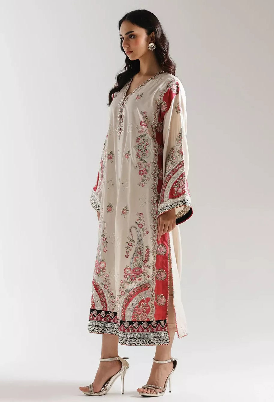Ethnc Luxury Silk Embroidered Unstitched Kaftan Suit