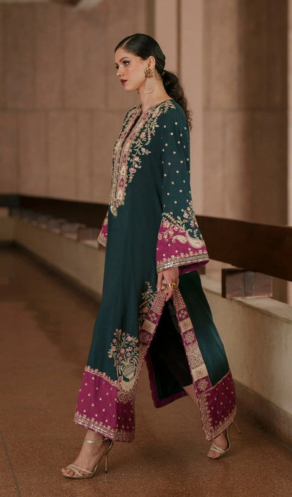 Ethnc Luxury Silk Embroidered 3Pc Unstitched Suit