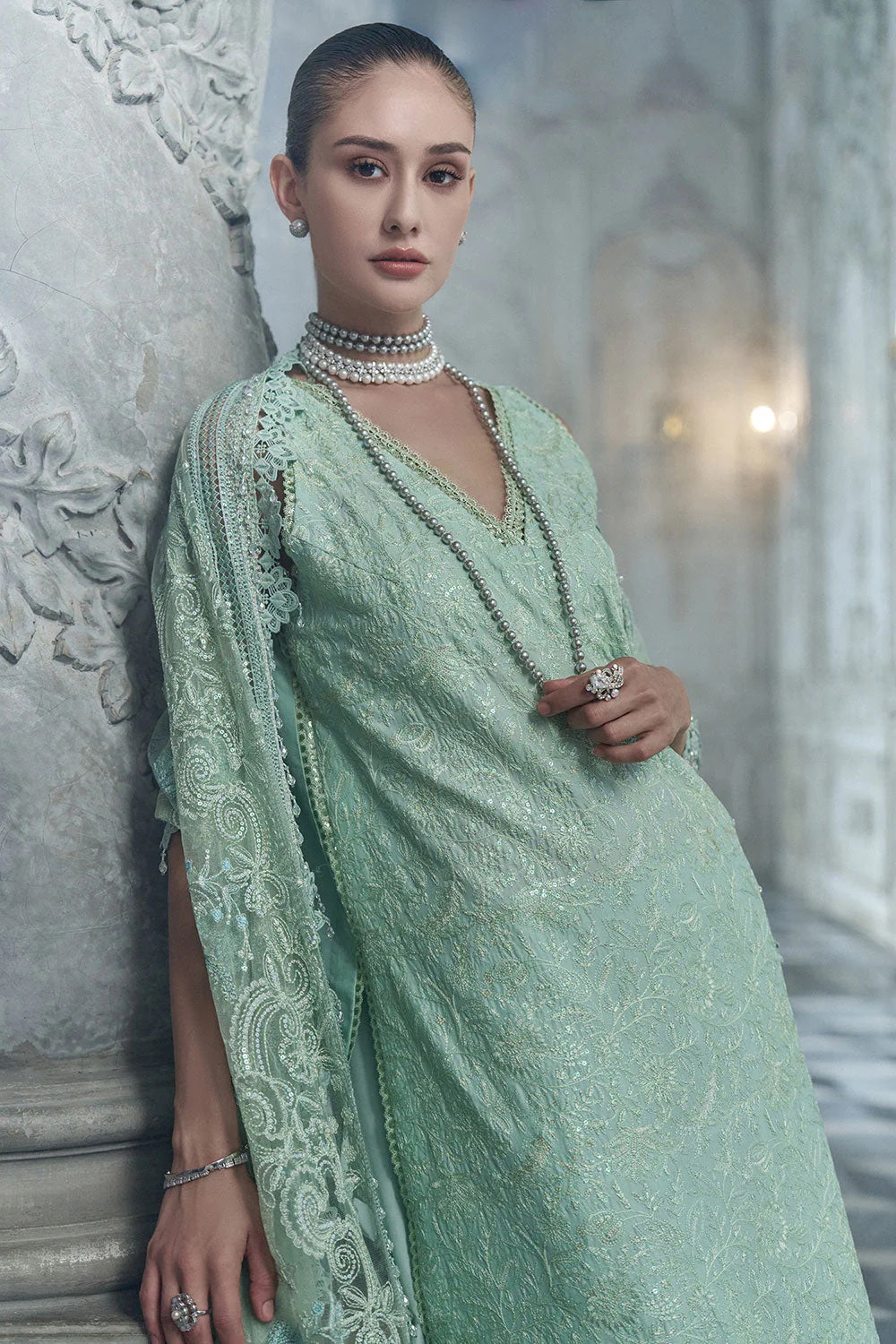 Sobia Nazir Luxury Lawn Embroidered 3 PIece Unstitched