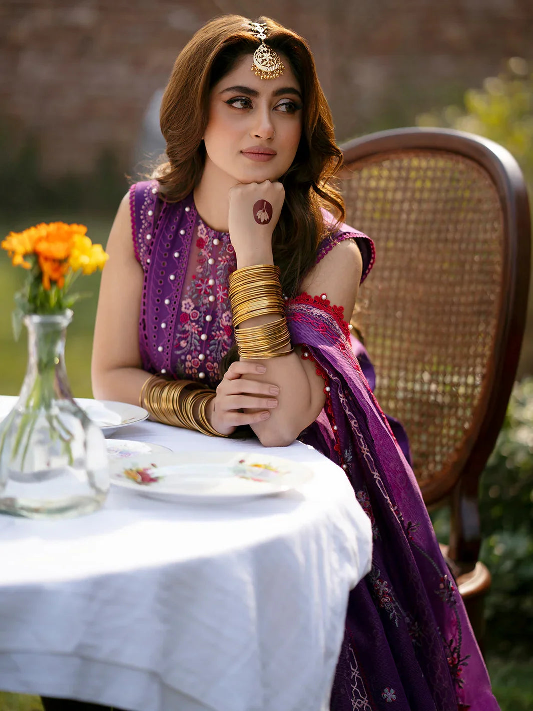 Bin Ilyas Luxury Lawn Embroidered 3 Piece DilBaro