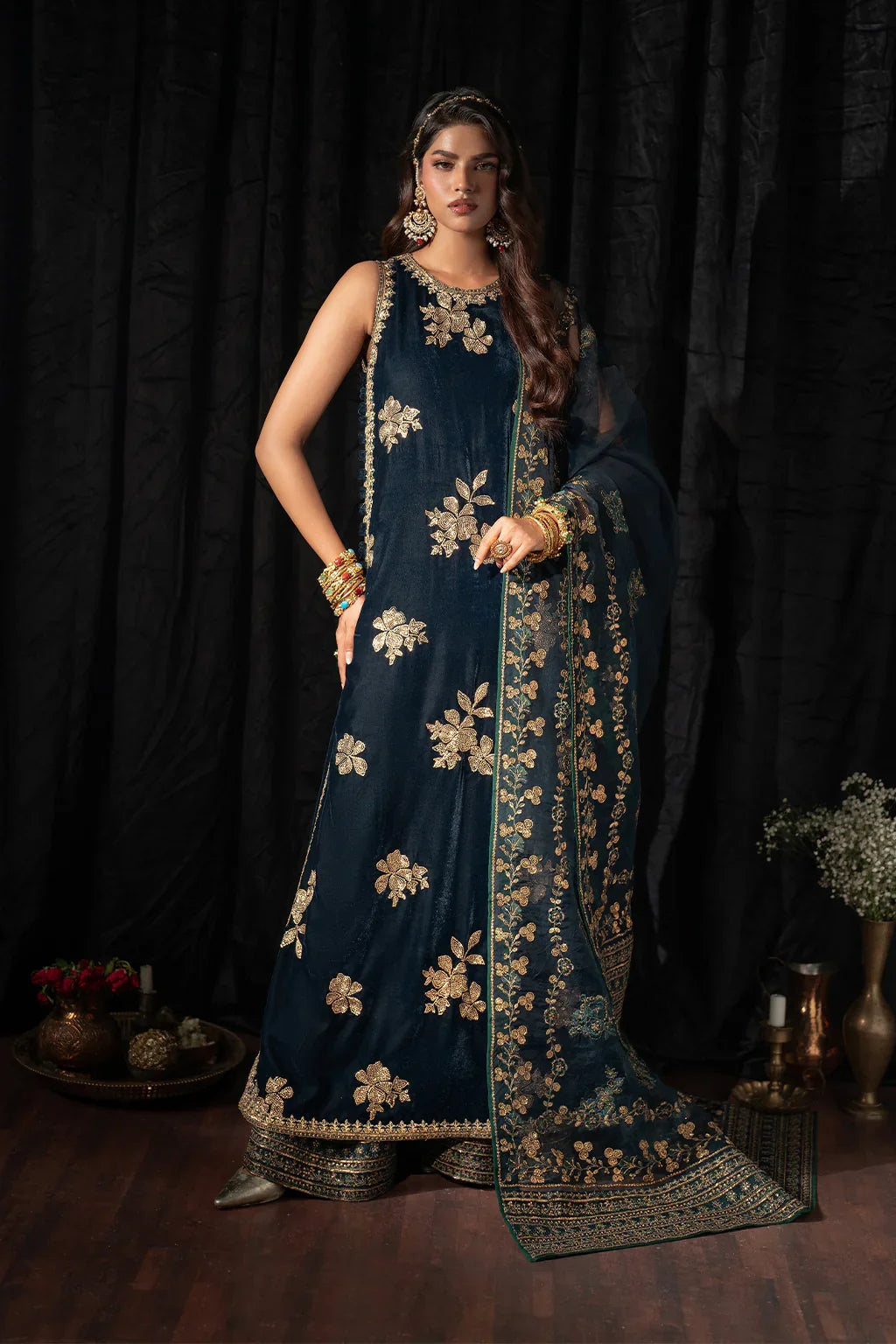 Iznik Micro Velvet Embroidered Suits Unstitched