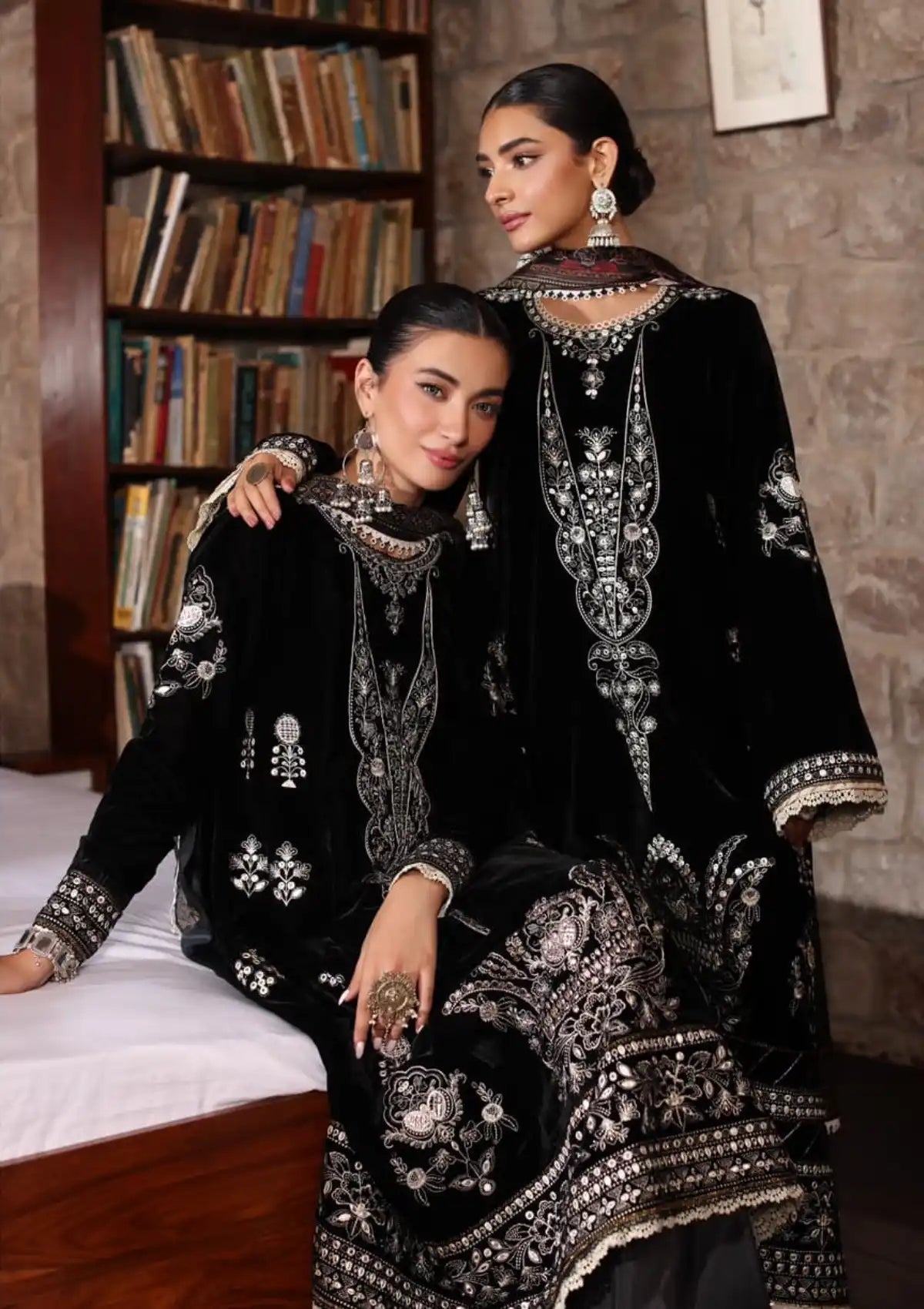 Noor By Saadia Asad Luxury Velvet Collection Unstitched PAREEHA