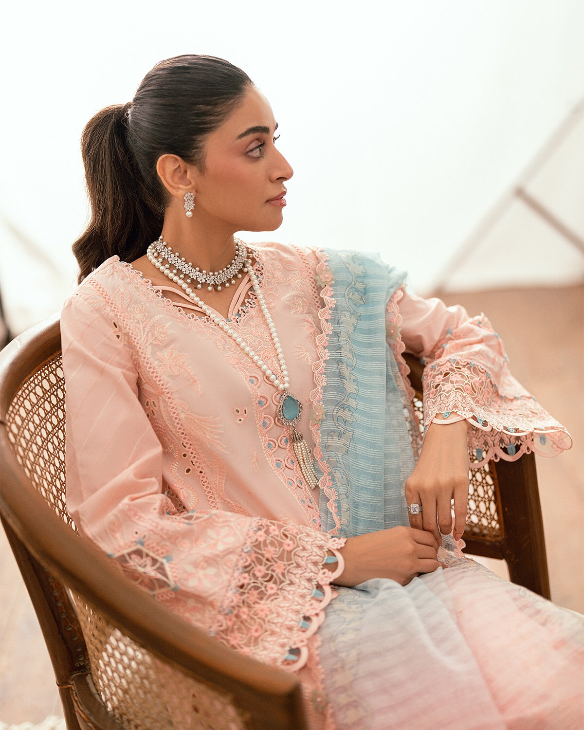 Qalamkar Luxury Lawn Unstitched Embroidered 3Pc Suit Aleeza