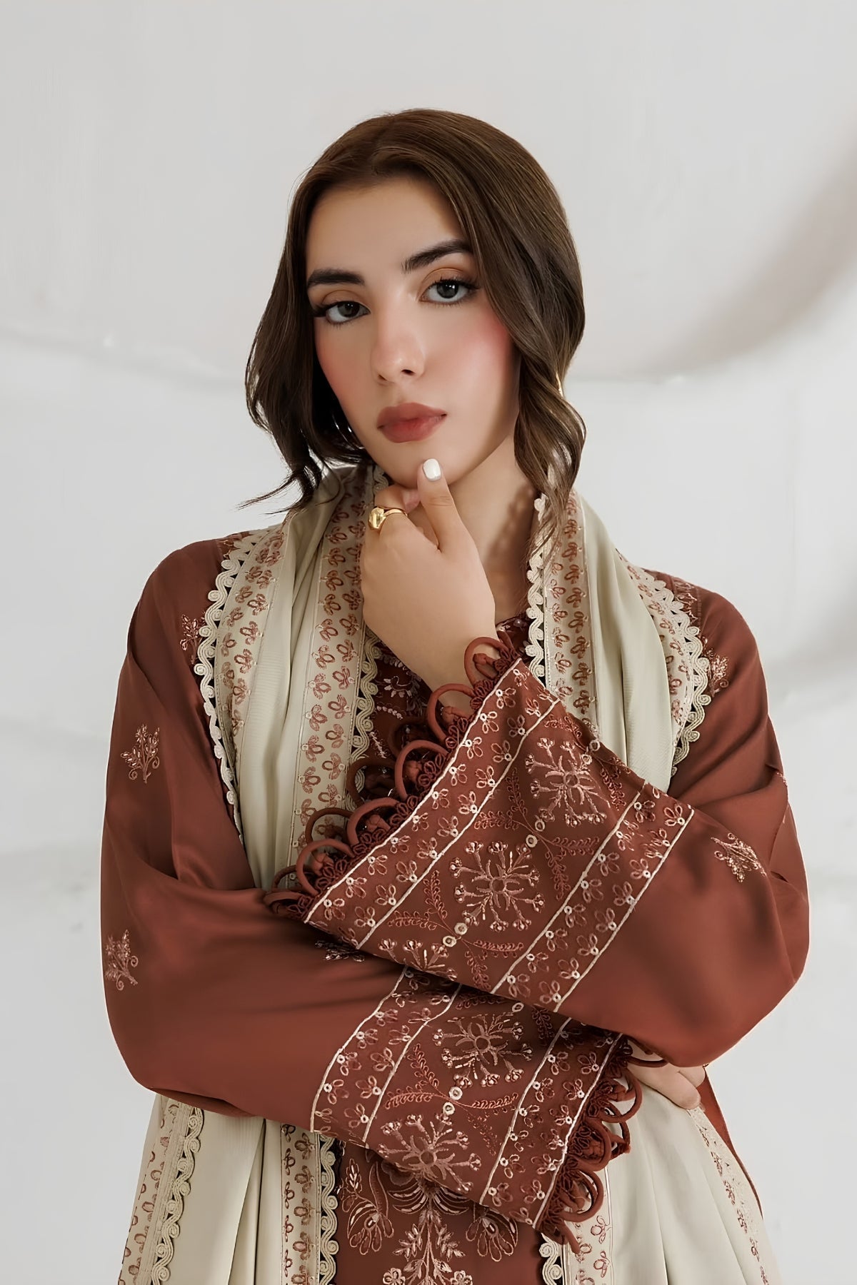 Daria - 3PC Unstitched Dhanak Embroidered Shirt with Digital Printed Dupatta and Trouser