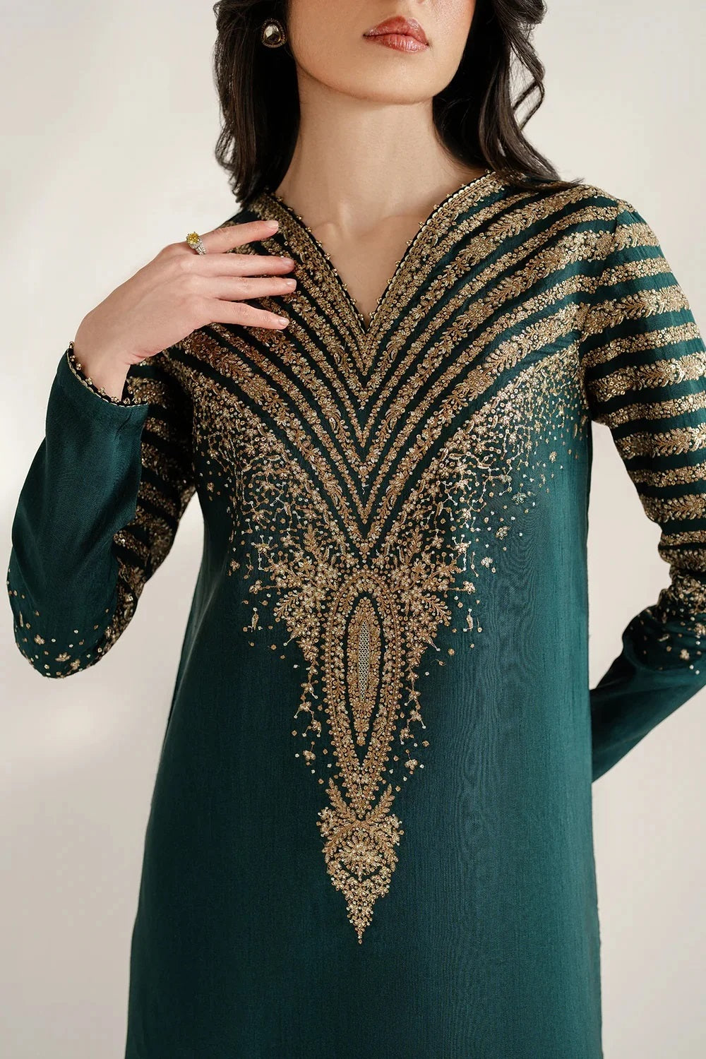 Jazmin Luxury Raw Silk Embroidered Unstitched 3PC Suit