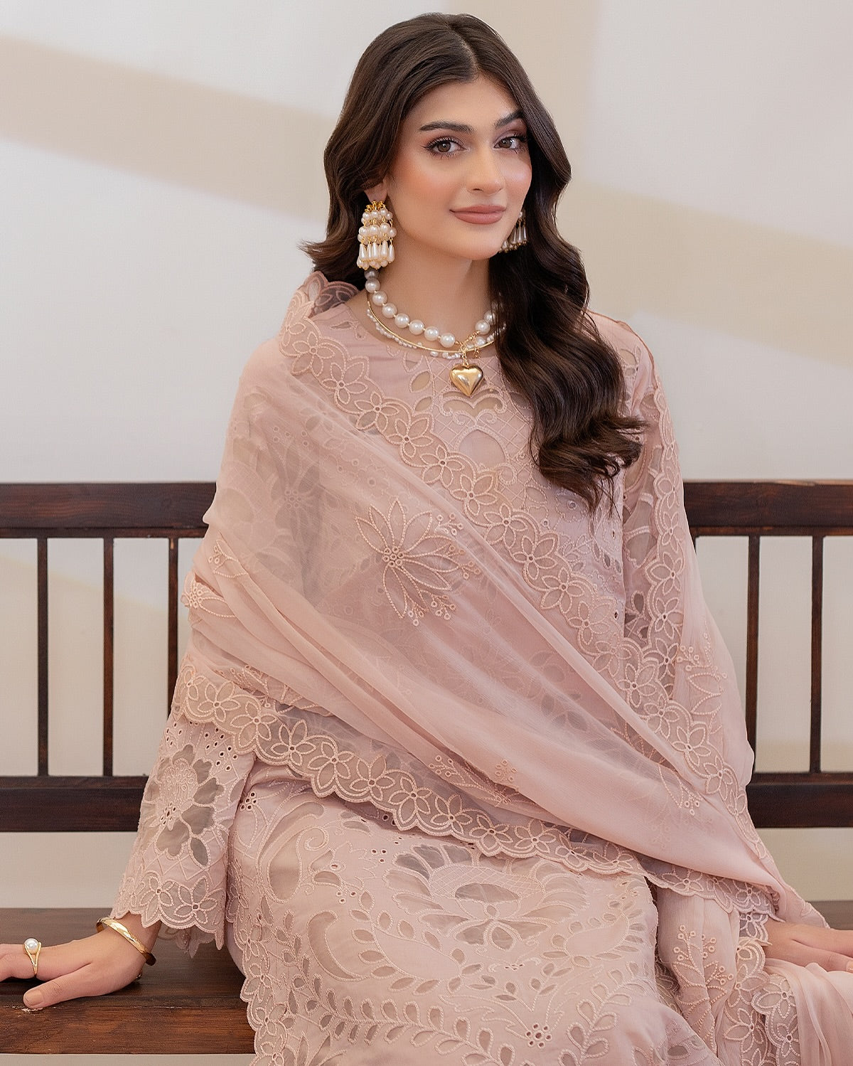 Imrozia Luxury Embroidered Lawn Unstitched 3Pc Suit ROHI