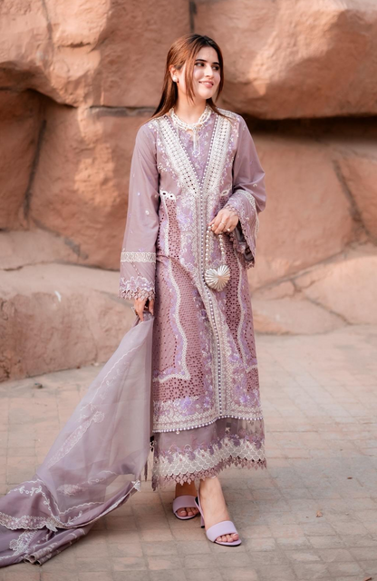 Bin Ilyas Luxury Lawn Chikankari Luxury Embroidered 3 Piece Suit