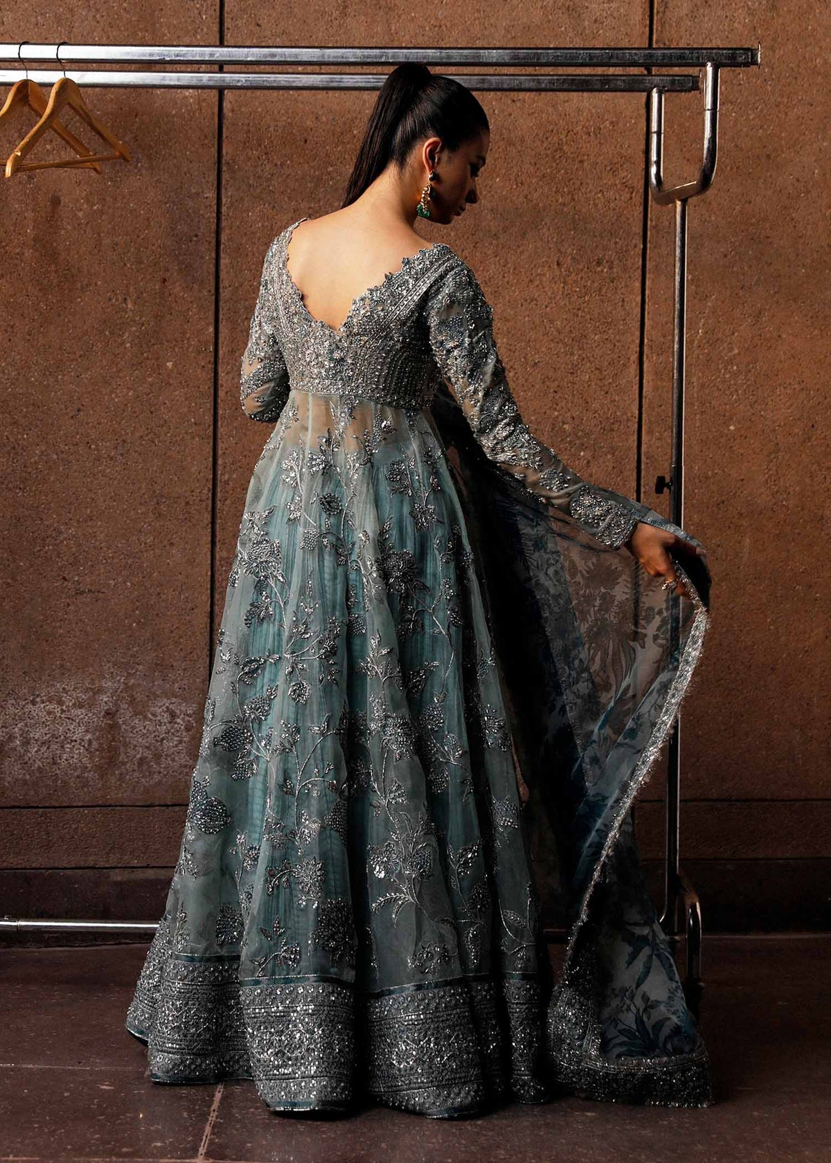 Hussain Rehar Parday ke Peechay Organza Hand Emblishment Maxi Unstitched ASTRA