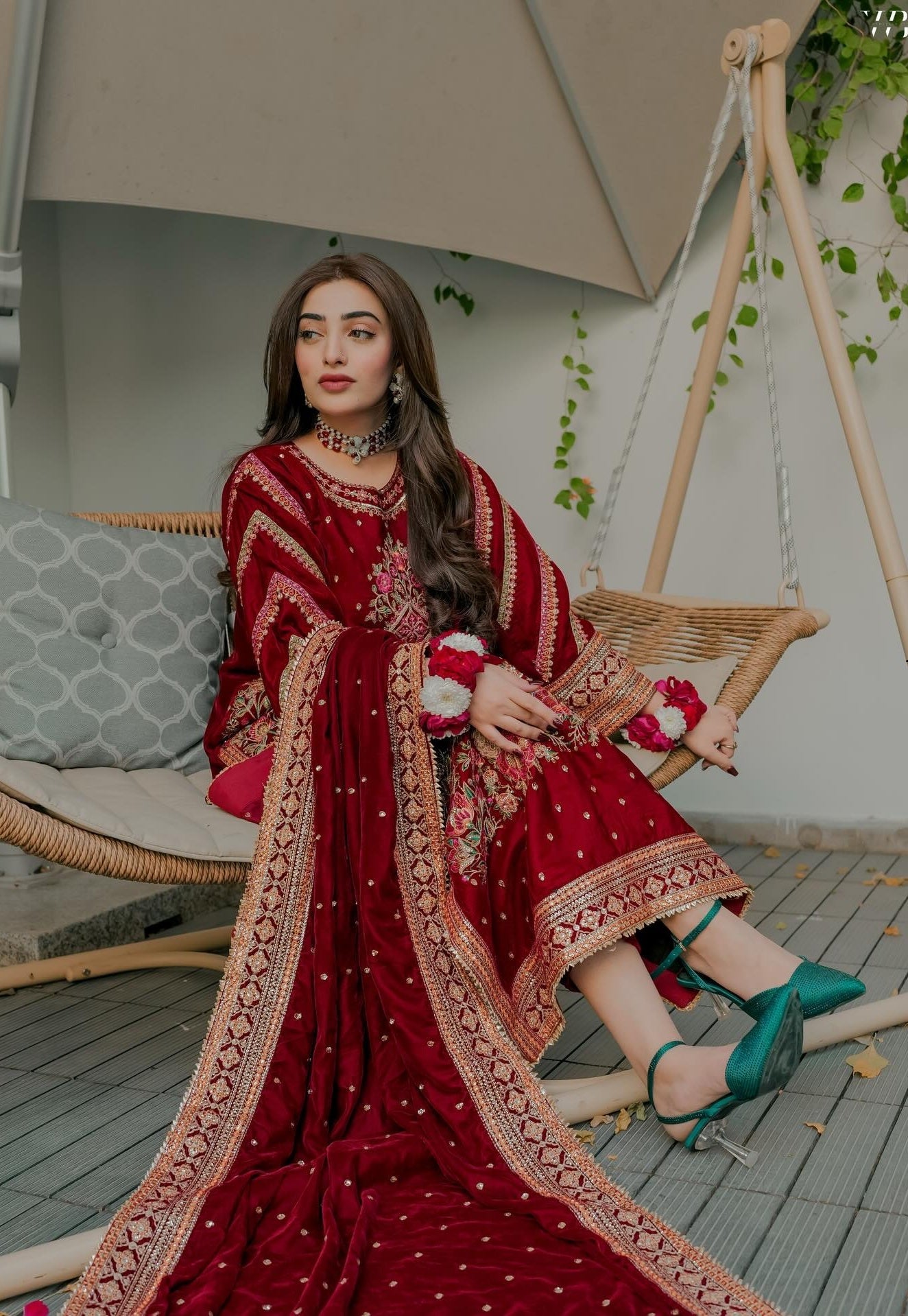 Aneelas Luxury Velvet Unstitched Embroidered Collection with velvet Shawl