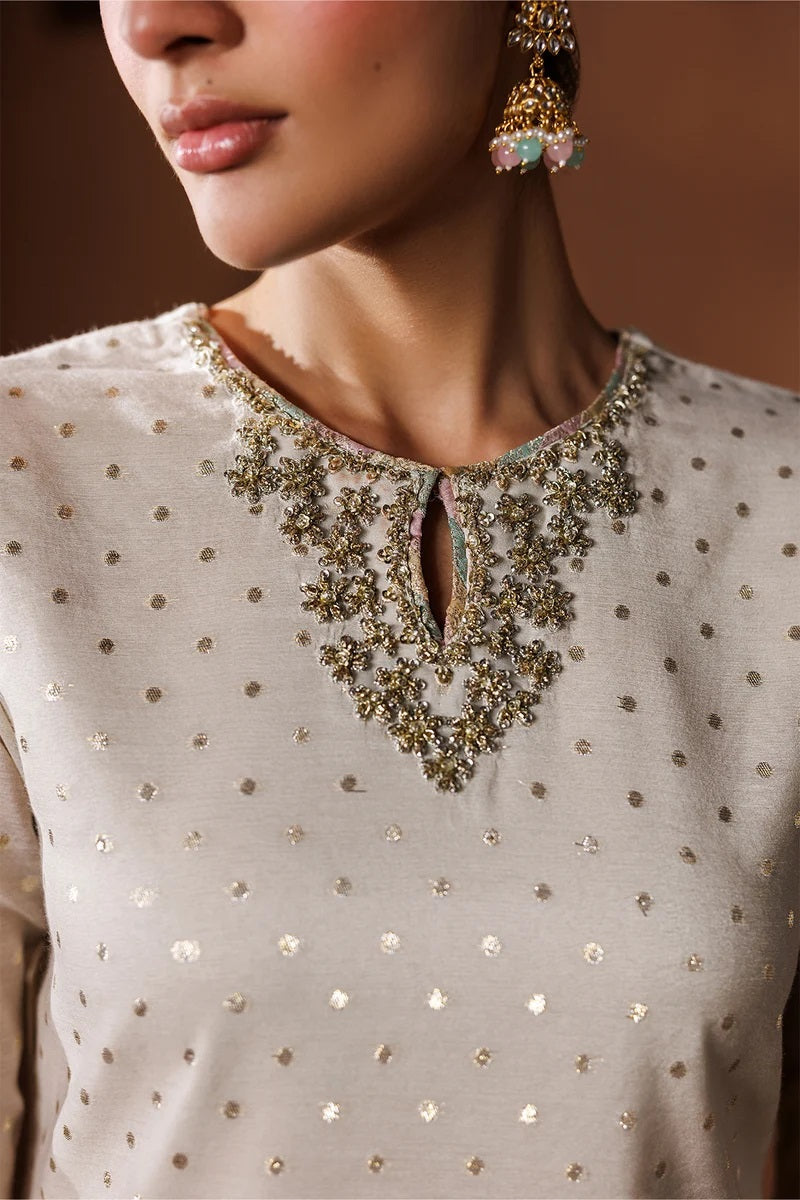 Baroque Luxury Chiffon Embroidered 3Pc Unstitched Suit