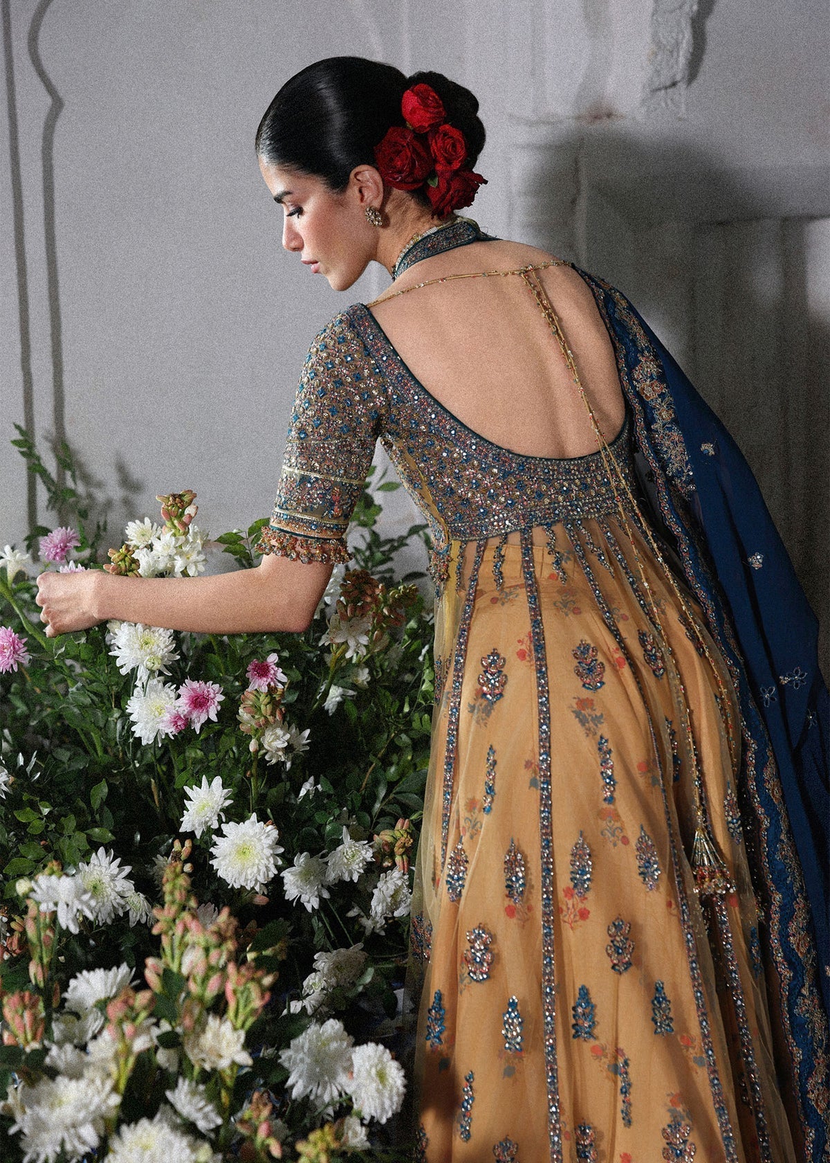 Hussain Rehar Luxury Net Embroidered 3 Pc Unstitched Suit - Man Jogi