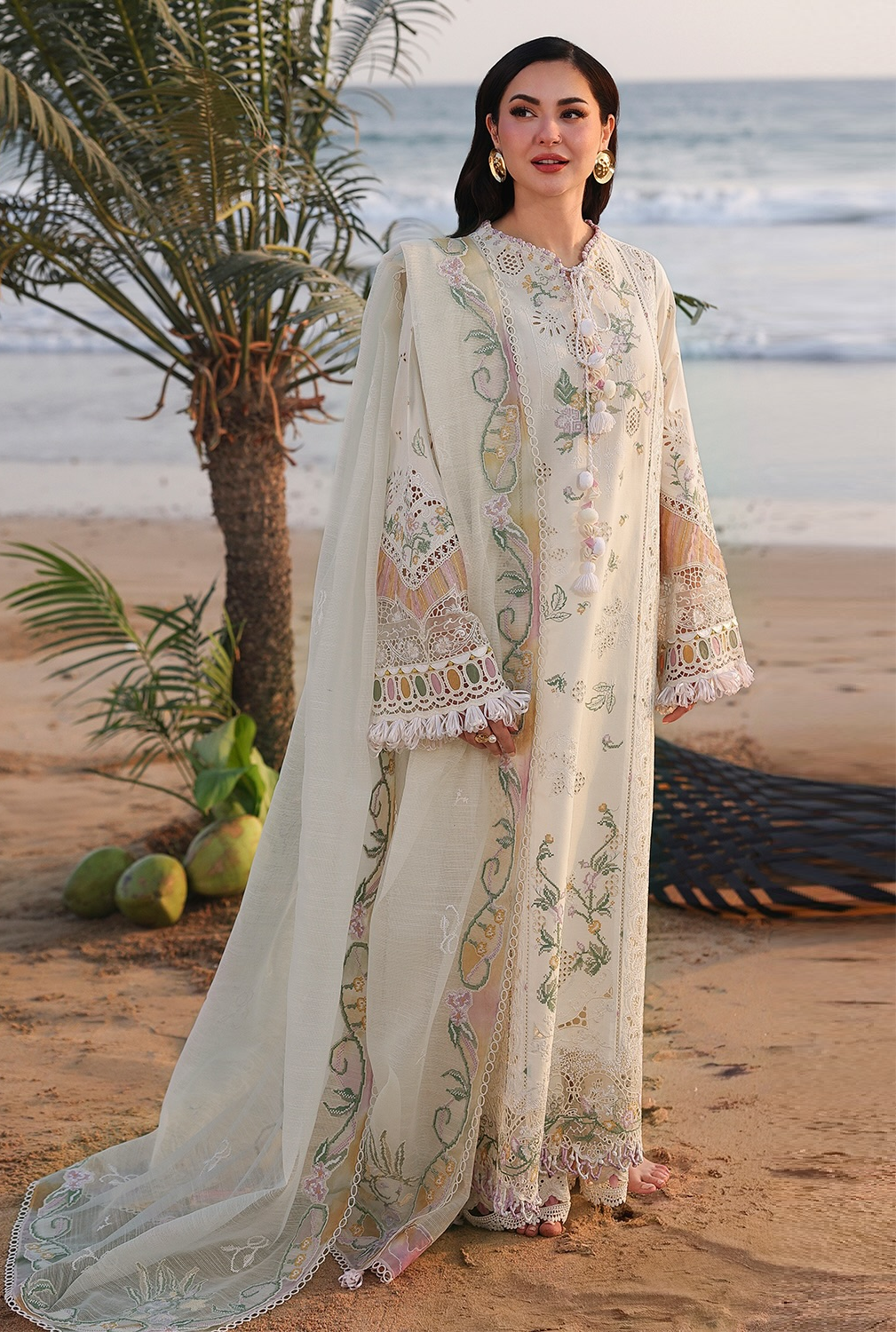 Qalamkar Luxury Lawn Embroidered 3 Piece Unstitched ILARA