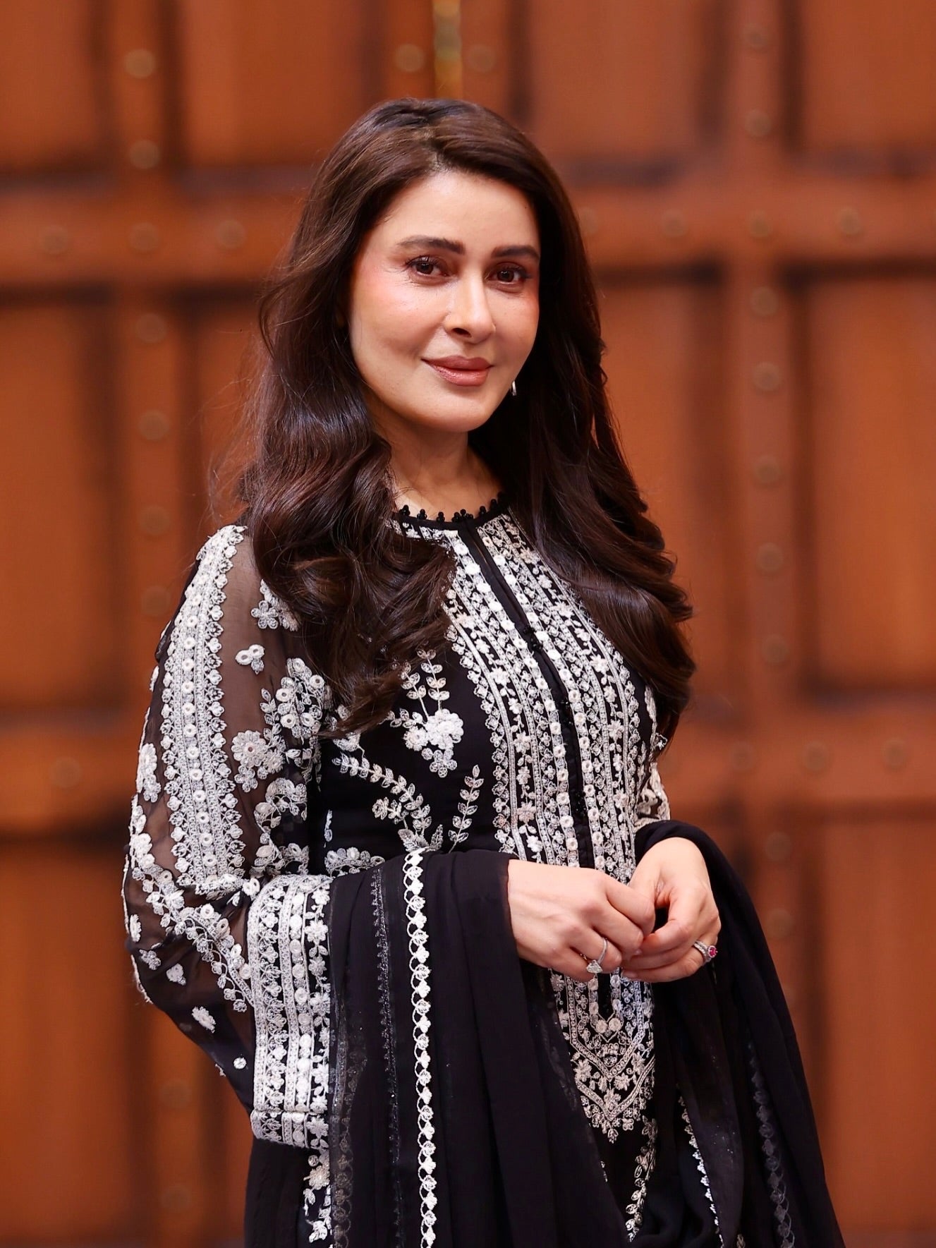 Baroque Exclusive Formal Embroidered Chiffon Unstitched 3Pc Suit