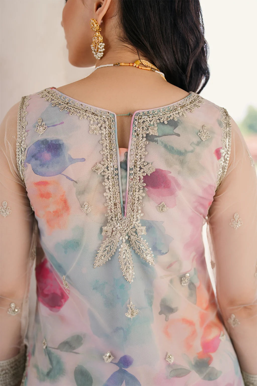 Iznik Luxury Lawn Embroidered 3 Piece Unstitched