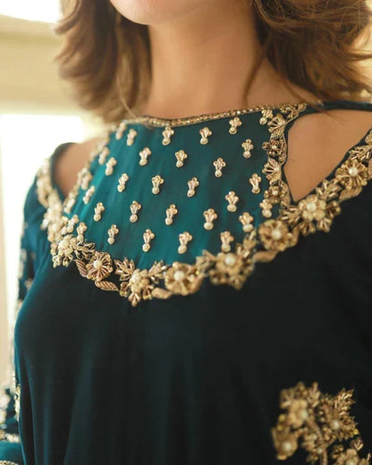 Afrozeh Luxury Formals Velvet Collection 3 Pieces Unstitched ZINC Gold