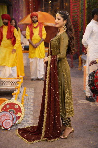 Asim Jofa Luxury Chiffon Embroidered Unstitched Suit