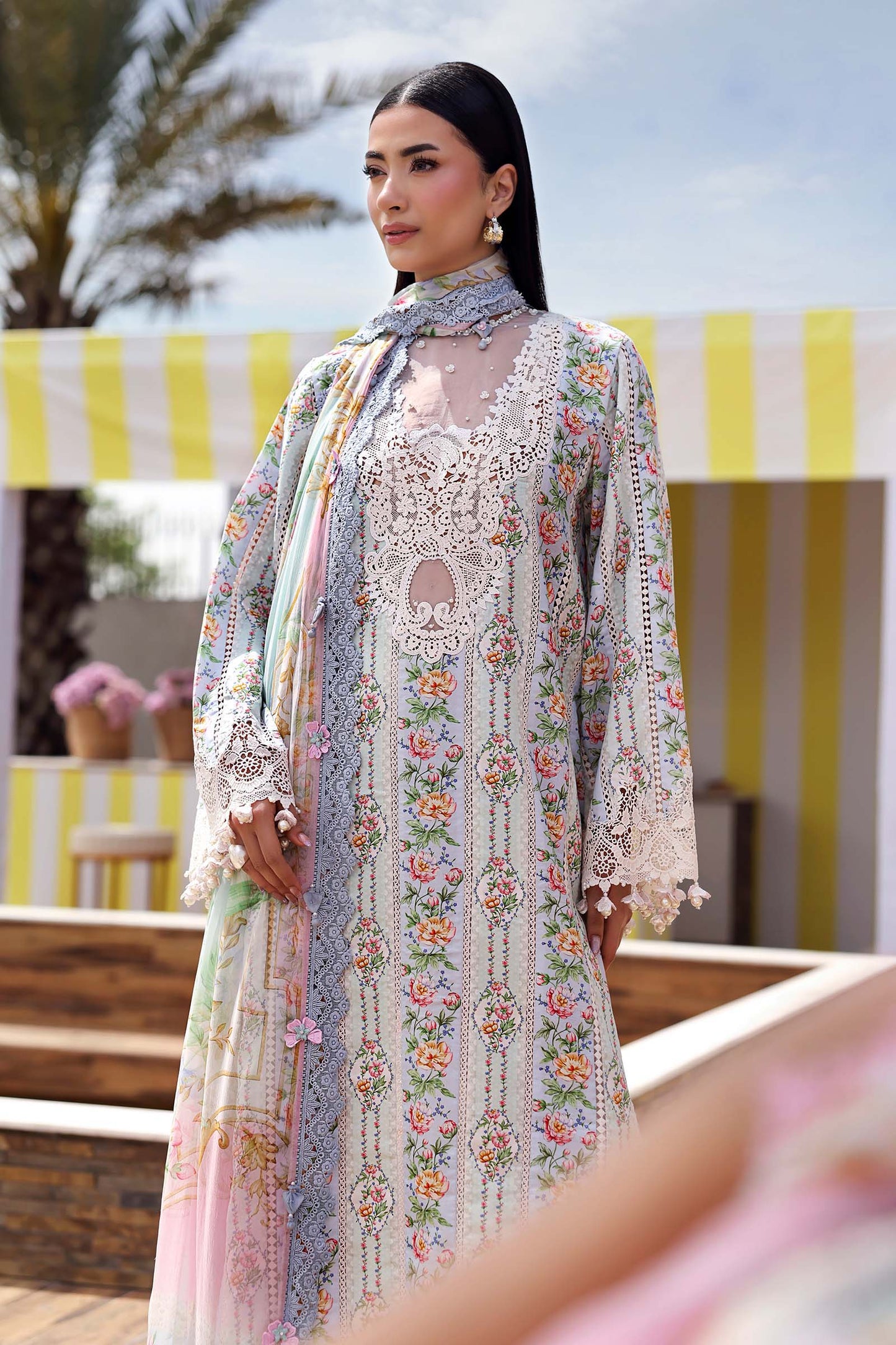 Maria B Luxury Embroidered Lawn 3Pc Unstitched Suit