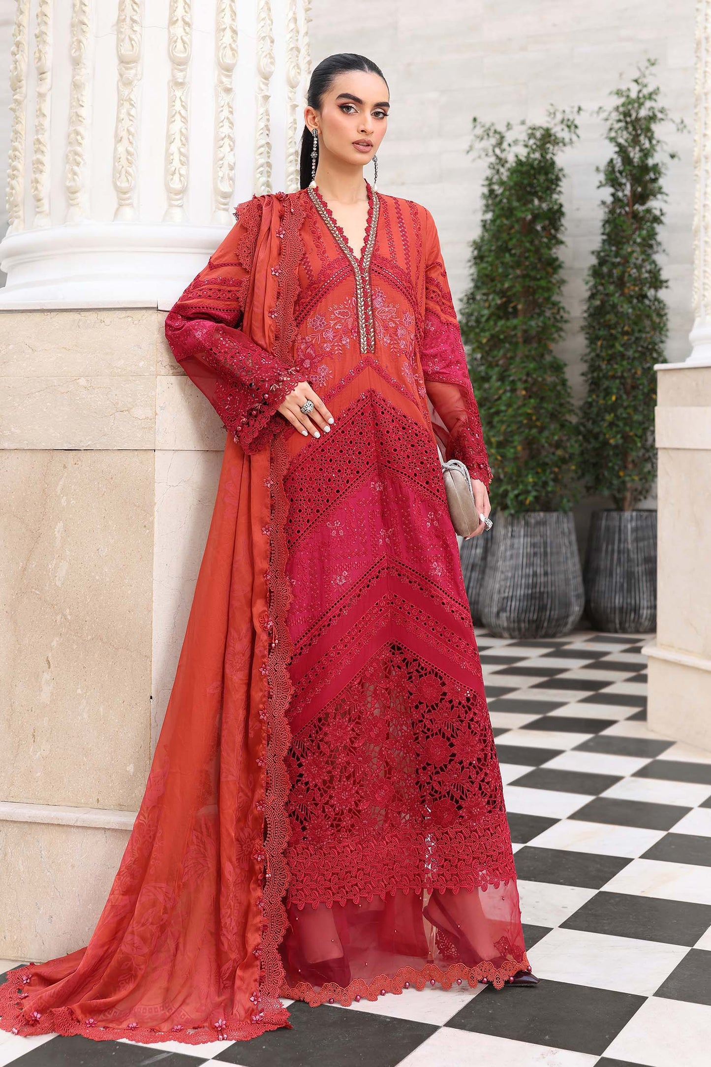 Maria B Luxury Embroidered Lawn 3Pc Unstitched / Stitched Suit