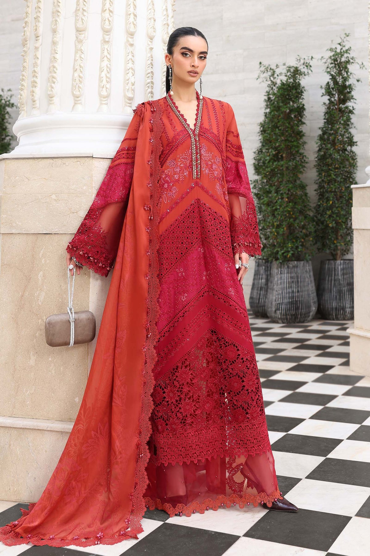 Maria B Luxury Embroidered Lawn 3Pc Unstitched / Stitched Suit