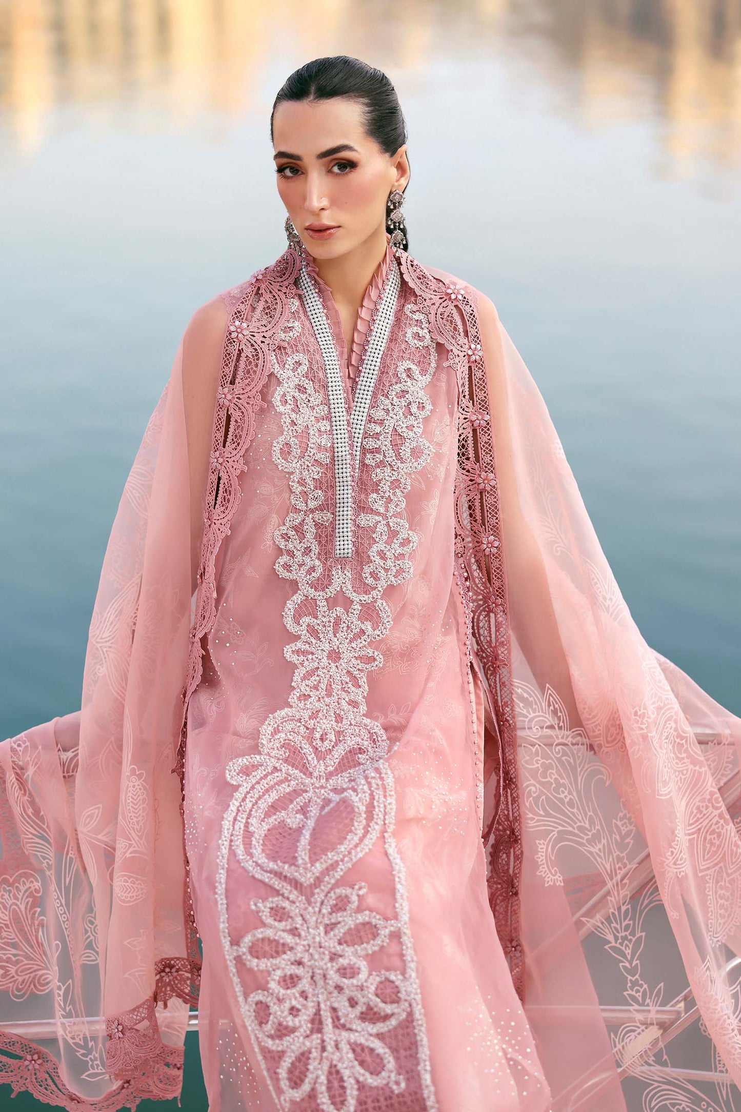 Maria.B Luxury Lawn Unstitched Embroidered 3Pc Suit D - Rose Mirage